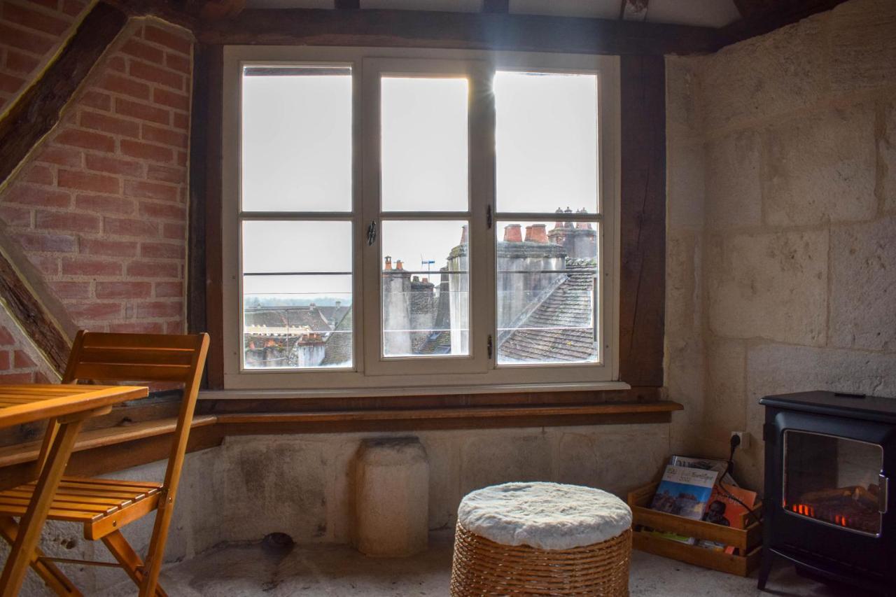 Appartement Classe "La Tour" โดล ภายนอก รูปภาพ